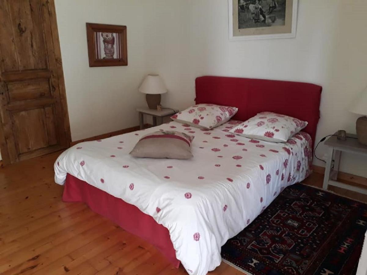 Bed and Breakfast Domaine de la Piale à Fons  Extérieur photo