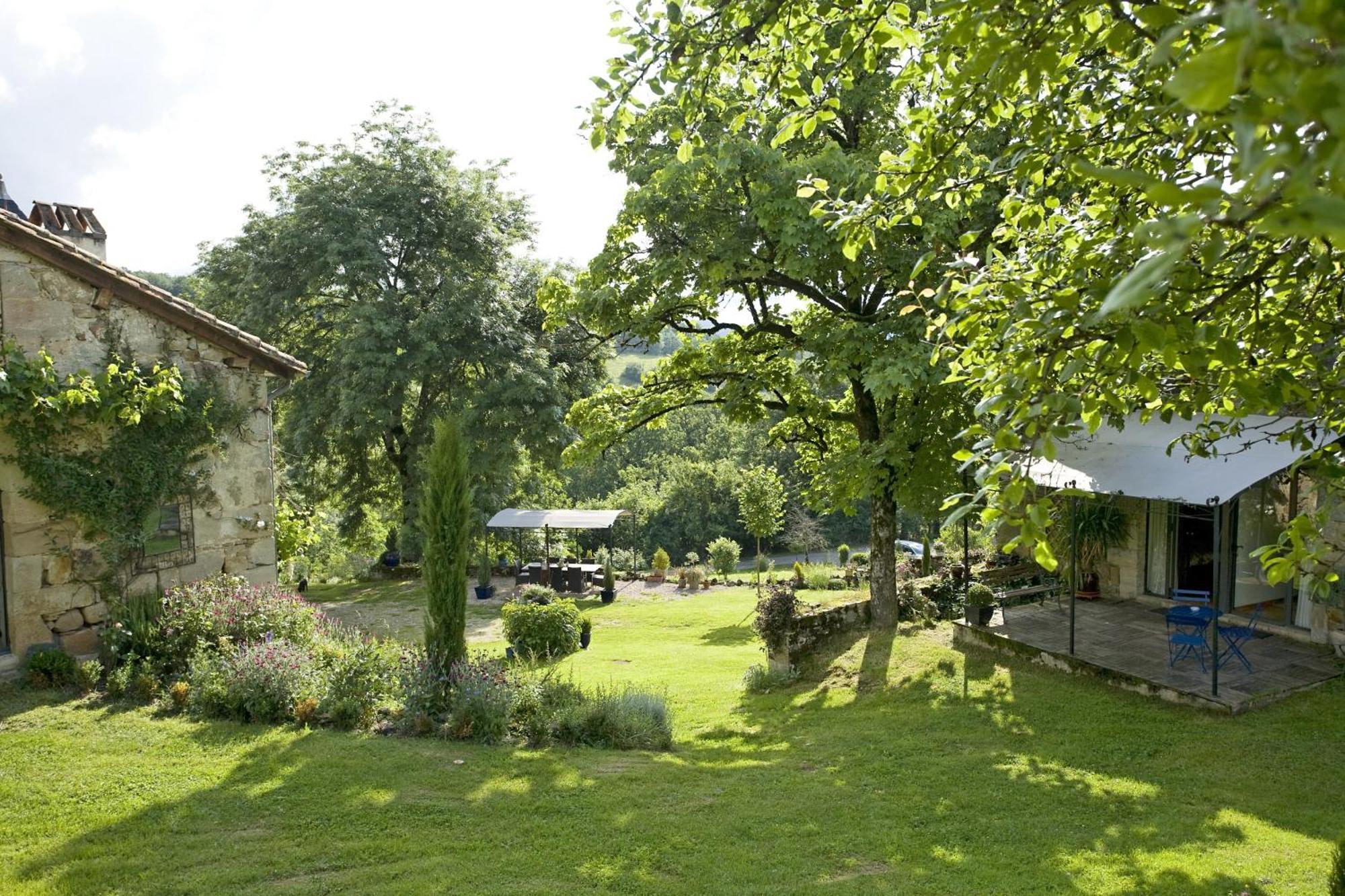 Bed and Breakfast Domaine de la Piale à Fons  Extérieur photo
